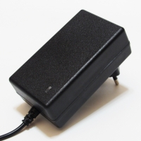 Зарядное устройство для Li-ion 8.4V 2A