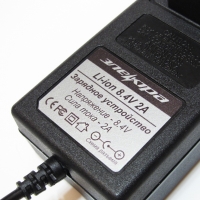 Зарядное устройство для Li-ion 8.4V 2A