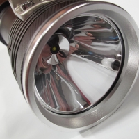 Фонарь на кристаллах F5 ручной