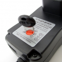 Зарядное устройство для SLA, GEL 3-12V 0.5-2.5A