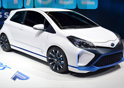 Toyota Yaris Hybrid-R