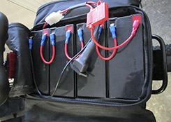 Ustanovka akkumuljatorov na jelektrovelosiped-3