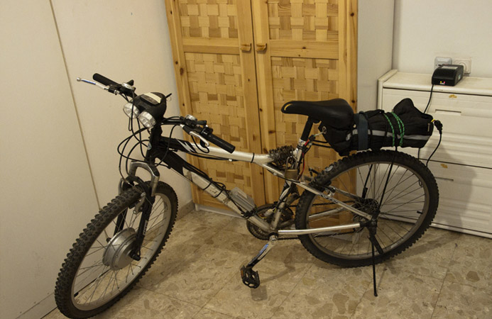 electrovelosiped zariadka